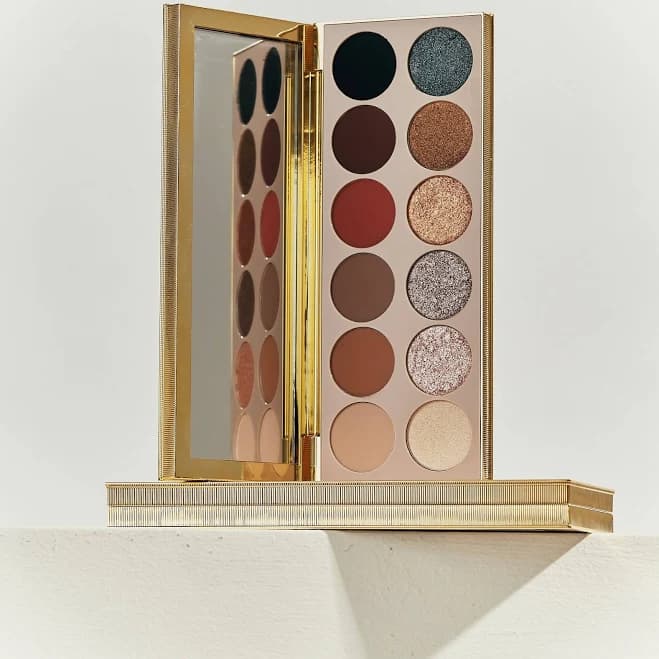 The Signature Eyeshadow Palette