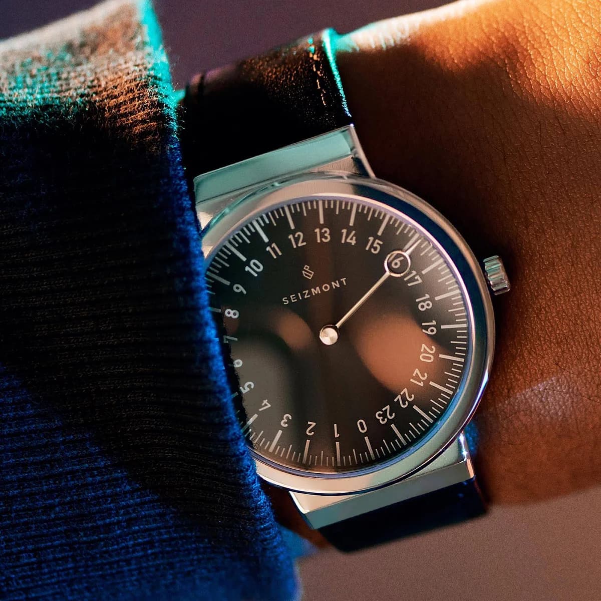 Calm Men's 24-Hour Watch