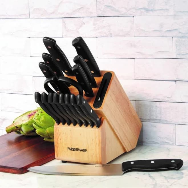 Farberware EdgeKeeper 16-Piece Triple-Rivet Cutlery Block Set with Built-in Sharpener