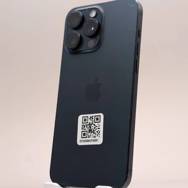 Restored Apple iPhone 15 Pro Max