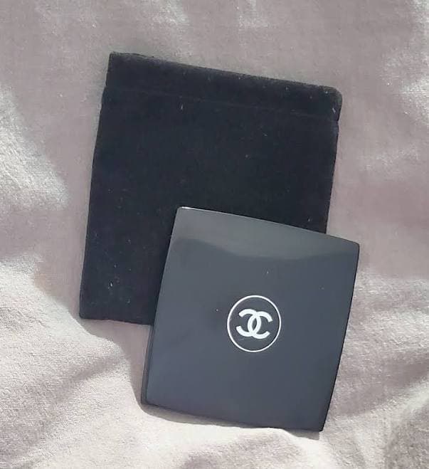Chanel Makeup Cosmetic Mirror Purse