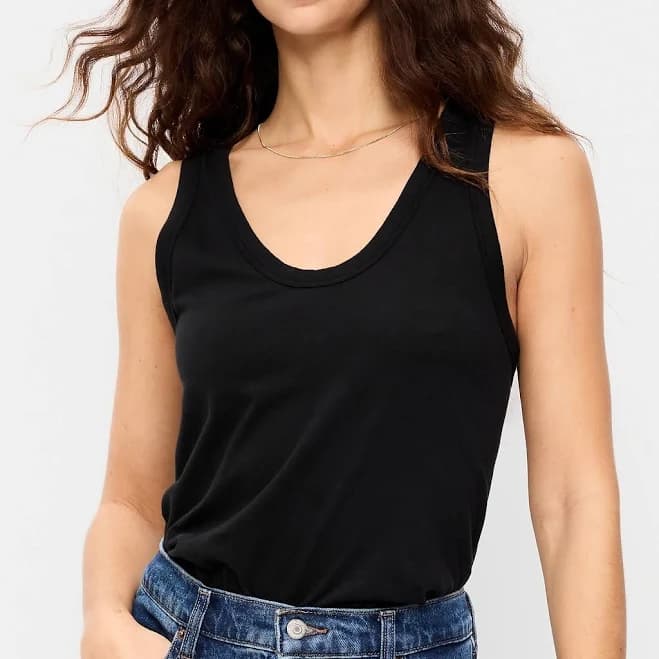 Old Navy Women's Relaxed Scoop-Neck Tank Top