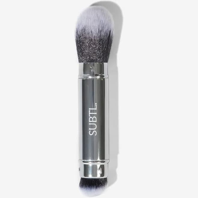 Dual-Ended Face Brush