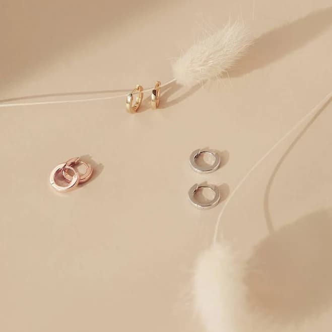 caitlyn minimalist Dainty Editor Huggie Hoop Earrings