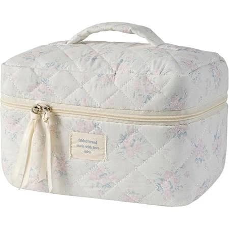 Lelecreation Large Travel Quilted Makeup Bag
