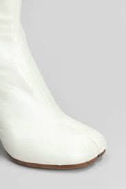 Maison Margiela Tabi High-Heel Ankle Boots In White - 51% Off | Editorialist