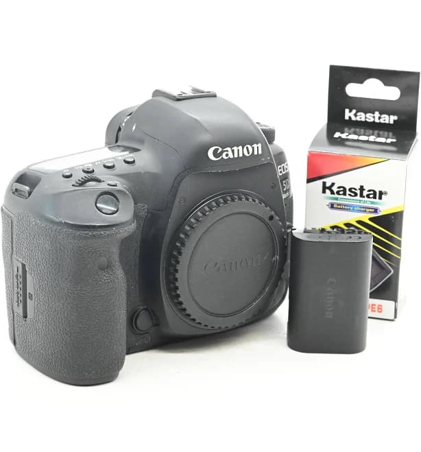 Canon EOS 5D Mark IV 30.4MP DSLR Camera Body by UsedPhotoPro