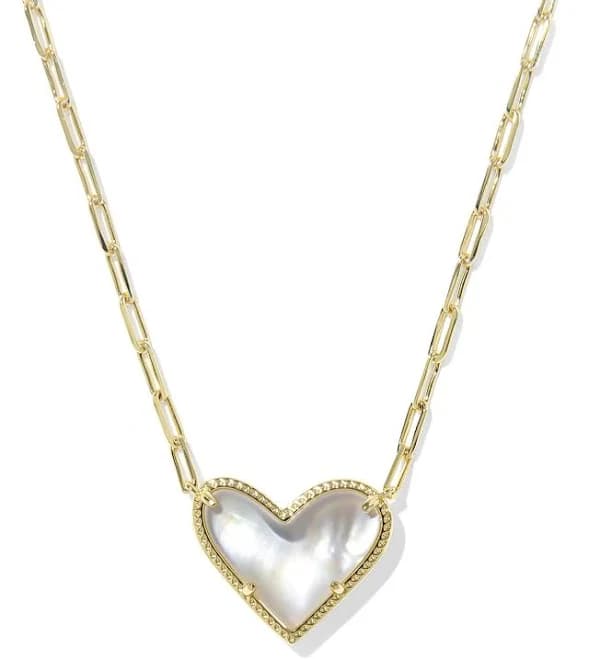 Kendra Scott Ari Heart Statement Short Pendant Necklace