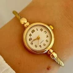 Women's Dainty Round Dial Quartz Watch