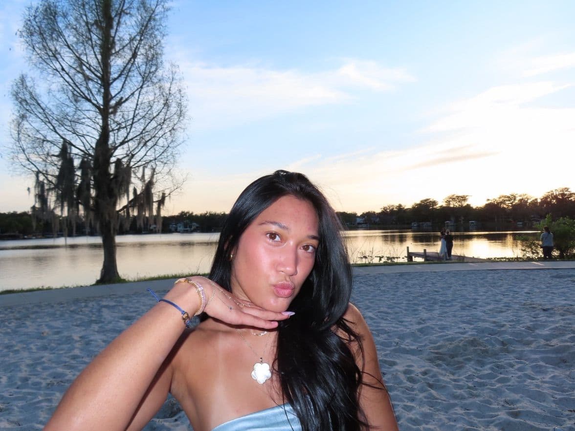 erinlozano29